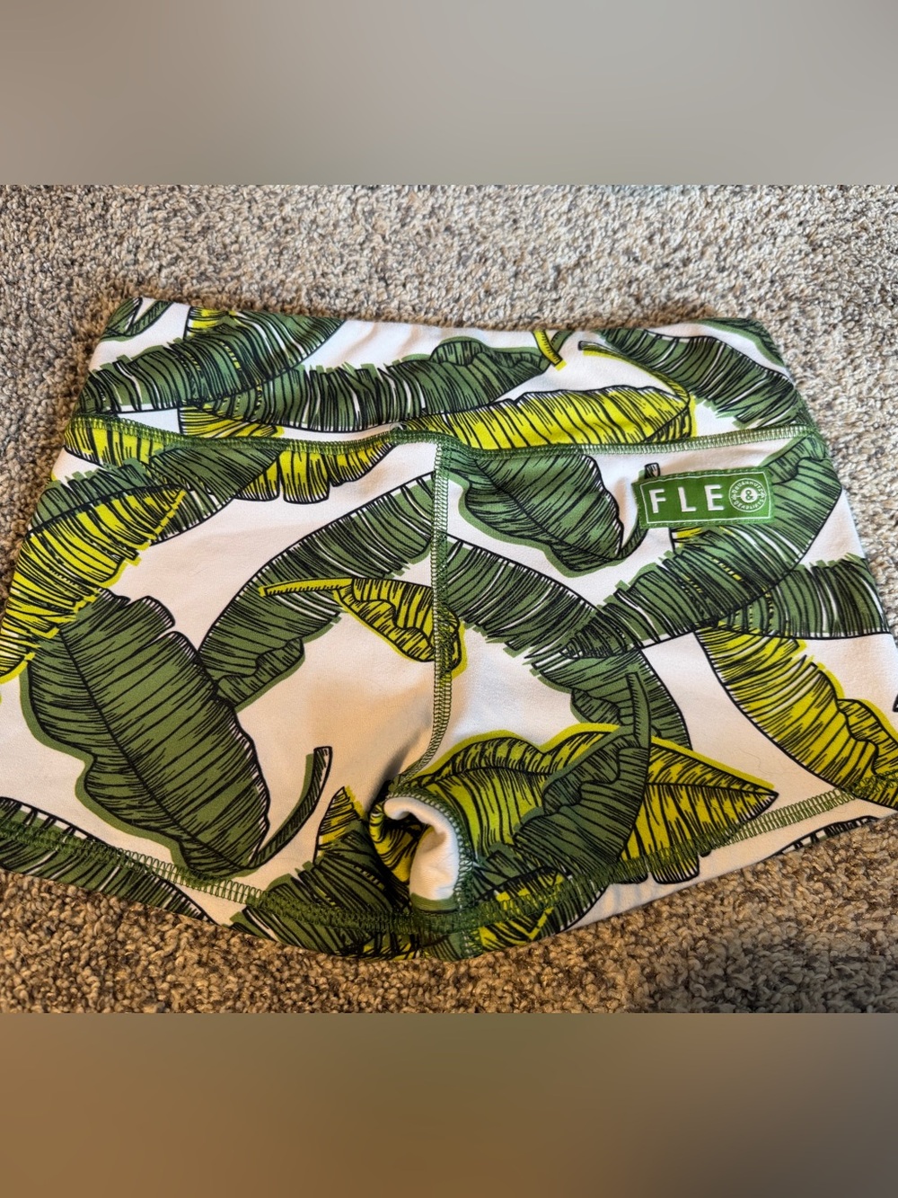 Fleo Shorts x DNDL Banana Leaf XS